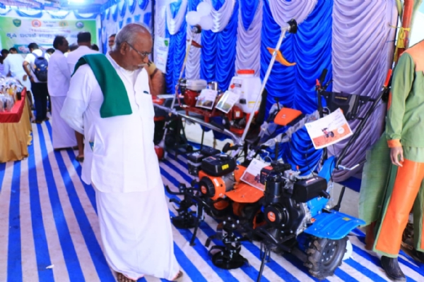 ಕೃಷಿಕ ಸಮಾಜ ರೈತರ ಸಮಸ್ಯೆ ಬಿಂಬಿಸುವ ಸಂಪರ್ಕ ಕೊಂಡಿ : ಸಚಿವ ಎನ್.ಚಲುವರಾಯಸ್ವಾಮಿ ಕೃಷಿಕ ಸಮಾಜ ರೈತರ ಸಮಸ್ಯೆ ಬಿಂಬಿಸುವ ಸಂಪರ್ಕ ಕೊಂಡಿ : ಸಚಿವ ಎನ್.ಚಲುವರಾಯಸ್ವಾಮಿ