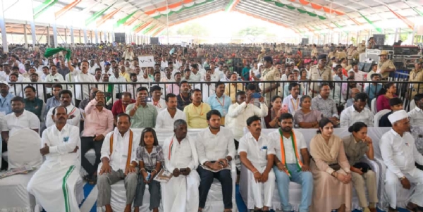 ಟೀಕೆ ಮಾಡುತ್ತಿದ್ದವರು ಗ್ಯಾರಂಟಿ ಯೋಜನೆಗಳನ್ನು ನಕಲು ಮಾಡುತ್ತಿದ್ದಾರೆ: ಡಿಸಿಎಂ ಡಿ.ಕೆ. ಶಿವಕುಮಾರ್ ಟೀಕೆ ಮಾಡುತ್ತಿದ್ದವರು ಗ್ಯಾರಂಟಿ ಯೋಜನೆಗಳನ್ನು ನಕಲು ಮಾಡುತ್ತಿದ್ದಾರೆ: ಡಿಸಿಎಂ ಡಿ.ಕೆ. ಶಿವಕುಮಾರ್