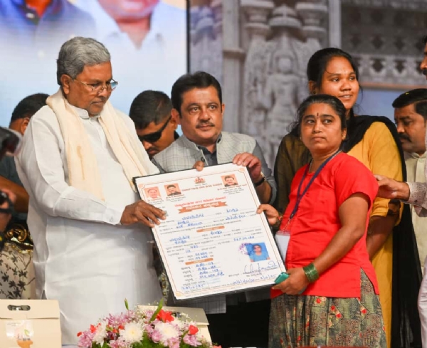 ಟೀಕೆ ಮಾಡುತ್ತಿದ್ದವರು ಗ್ಯಾರಂಟಿ ಯೋಜನೆಗಳನ್ನು ನಕಲು ಮಾಡುತ್ತಿದ್ದಾರೆ: ಡಿಸಿಎಂ ಡಿ.ಕೆ. ಶಿವಕುಮಾರ್ ಟೀಕೆ ಮಾಡುತ್ತಿದ್ದವರು ಗ್ಯಾರಂಟಿ ಯೋಜನೆಗಳನ್ನು ನಕಲು ಮಾಡುತ್ತಿದ್ದಾರೆ: ಡಿಸಿಎಂ ಡಿ.ಕೆ. ಶಿವಕುಮಾರ್