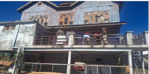 ಜಮ್ಮು–ಕಾಶ್ಮೀರದಲ್ಲಿ ಭಯೋತ್ಪಾದಕರ ಸಂಬಂಧಿಕರ ಮೇಲೆ ಪೊಲೀಸ್ ಕಣ್ಗಾವಲು