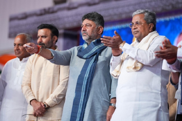 74 ಕೆರೆಗೆಳಿಗೆ ನೀರು ತುಂಬಿಸುವ ಯೋಜನೆಗೆ ಚಾಲನೆ 74 ಕೆರೆಗೆಳಿಗೆ ನೀರು ತುಂಬಿಸುವ ಯೋಜನೆಗೆ ಚಾಲನೆ