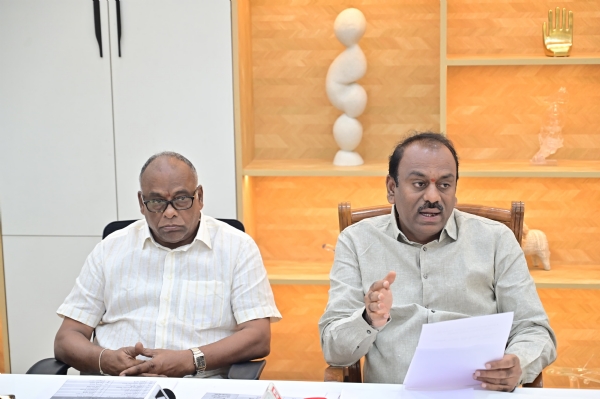 ಹನುಮಮಾಲಾಧಾರಿಗಳಿಗೆ ಸೌಲಭ್ಯ - ಸಂಸದ ರಾಜಶೇಖರ ಬಸವರಾಜ ಹಿಟ್ನಾಳ