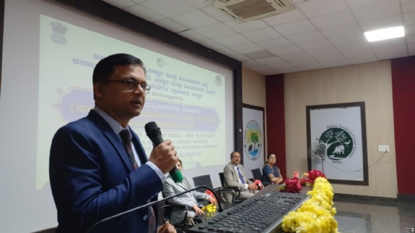 ಮಾನವ-ವನ್ಯಜೀವಿಗಳ ಸಂಘರ್ಷ ಮಾನವ-ವನ್ಯಜೀವಿಗಳ ಸಂಘರ್ಷ