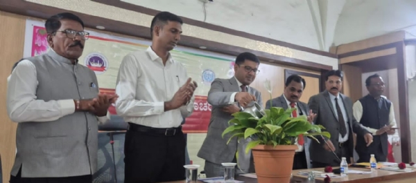 ಮಾನವನ ಮಾನವನ