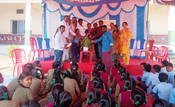 ಸಿದ್ದಾಪುರ: ಮಕ್ಕಳ ಹಕ್ಕುಗಳ ಸಭೆ ಸಿದ್ದಾಪುರ: ಮಕ್ಕಳ ಹಕ್ಕುಗಳ ಸಭೆ