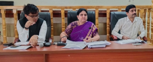 ಜನನ, ಮರಣ ನೊಂದಾಣಿ ವಿಳಂಬವಾಗದಂತೆ ನಿಗಾ ವಹಿಸಿ : ಜಿಲ್ಲಾಧಿಕಾರಿ ಜನನ, ಮರಣ ನೊಂದಾಣಿ ವಿಳಂಬವಾಗದಂತೆ ನಿಗಾ ವಹಿಸಿ : ಜಿಲ್ಲಾಧಿಕಾರಿ