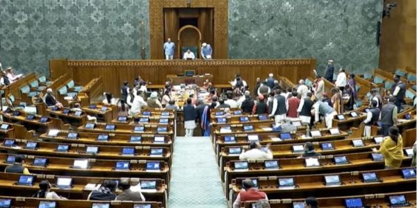 ಲೋಕ ಸಭೆಯಲ್ಲಿ ಶಿವರಾಜ್ ಪಾಟೀಲ್ ಮತ್ತು ಸಂಸತ್ ದಾಳಿ ಹುತಾತ್ಮರಿಗೆ ಶ್ರದ್ಧಾಂಜಲಿ