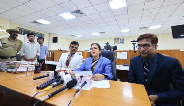 ಬಳ್ಳಾರಿ: ಯಶಸ್ವಿಯಾಗಿ ನಡೆದ ರಾಷ್ಟ್ರೀಯ ಲೋಕ್-ಅದಾಲತ್ ಬಳ್ಳಾರಿ: ಯಶಸ್ವಿಯಾಗಿ ನಡೆದ ರಾಷ್ಟ್ರೀಯ ಲೋಕ್-ಅದಾಲತ್