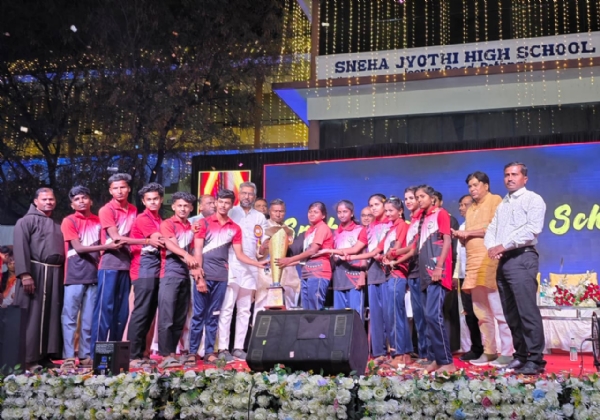 ಸ್ನೇಹ ಜ್ಯೋತಿ ಶಾಲೆ ಪಾಲಕರ ವಿಶ್ವಾಸಾರ್ಹ ಶಿಕ್ಷಣ ಸಂಸ್ಥೆ- ರವಿ ಬೋಸರಾಜು ಸ್ನೇಹ ಜ್ಯೋತಿ ಶಾಲೆ ಪಾಲಕರ ವಿಶ್ವಾಸಾರ್ಹ ಶಿಕ್ಷಣ ಸಂಸ್ಥೆ- ರವಿ ಬೋಸರಾಜು