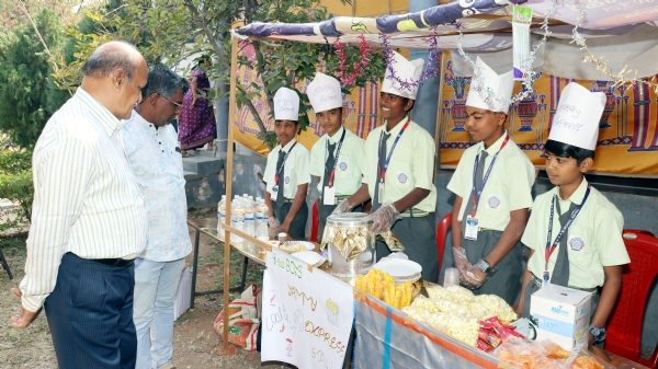 ಮಾರ್ಕೆಟಿಂಗ್ ಪ್ರತಿಯೊಬ್ಬರಿಗೂ ಅವಶ್ಯ : ಗೊಂಡಬಾಳ ಮಾರ್ಕೆಟಿಂಗ್ ಪ್ರತಿಯೊಬ್ಬರಿಗೂ ಅವಶ್ಯ : ಗೊಂಡಬಾಳ