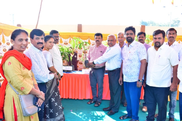 ವಿಶೇಷ ಗಮನ ಸೆಳೆದ ಎಜ್ಯುಕೇರ್ ಶಾಲೆಯ ಯಂಗ್ ಮೈಂಡ್ ಎಕ್ಸ್ಪೋ