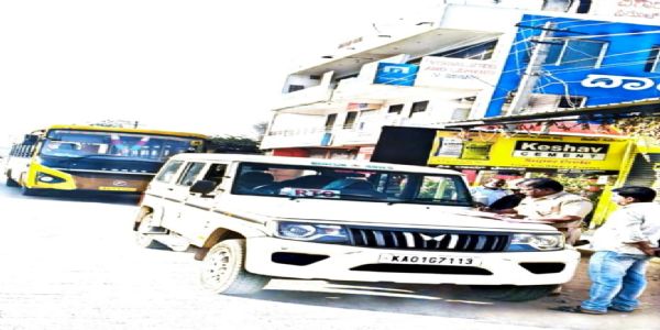 ಶಾಲಾ ವಾಹನಗಳ ತಪಾಸಣೆ