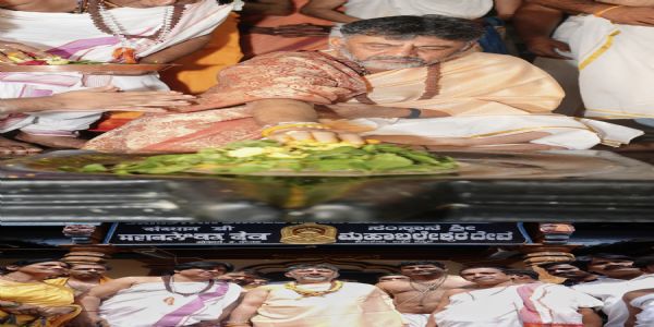 ಮುಂದುವರೆದ ಡಿ.ಕೆ.ಶಿವಕುಮಾರ್ ದೇವಾಲಯ ಪ್ರದಕ್ಷಿಣೆ