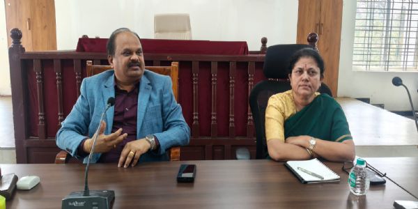 ಕೋಲಾರ ನಗರದ ಸೌಂದರೀಕರಣಕ್ಕೆ ಸಮಗ್ರ ಯೋಜನೆ : ಜಿಲ್ಲಾಧಿಕಾರಿ ಎಂ.ಆರ್.ರವಿ