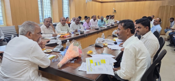 ರೈತರಿಗೆ ತೊಂದರೆಯಾಗದಂತೆ ಜೂನ್ ಅಂತ್ಯದೊಳಗೆ ಗೇಟ್ ಗಳನ್ನು ಅಳವಡಿಸಿ- ಸಚಿವ ಎನ್ಎಸ್ ಬೋಸರಾಜು