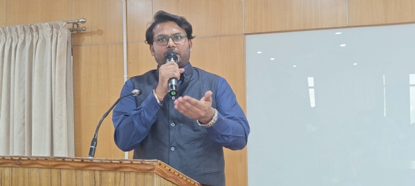 ಗ್ಯಾರಂಟಿ ಯೋಜನೆಗಳಿಂದ ಜನತೆಗೆ ಅನುಕೂಲ: ಎಸ್.ಆರ್.ಮೆಹರೋಜ್ ಖಾನ್