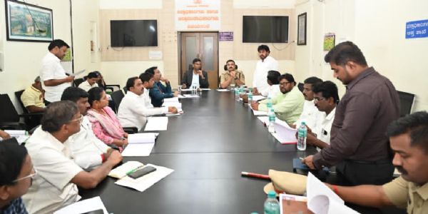 ದೌರ್ಜನ್ಯ ಪ್ರಕರಣಗಳನ್ನು ಗಂಭೀರವಾಗಿ ಪರಿಗಣಿಸಿ ಡಿಸಿ