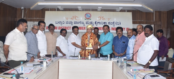 ಜಾರ್ಖಂಡ್ ಡಿಐಜಿ ವೈ.ಎಸ್. ರಮೇಶ್ ಅವರಿಗೆ ಬಳ್ಳಾರಿಯಲ್ಲಿ ಅಭಿನಂದನೆ