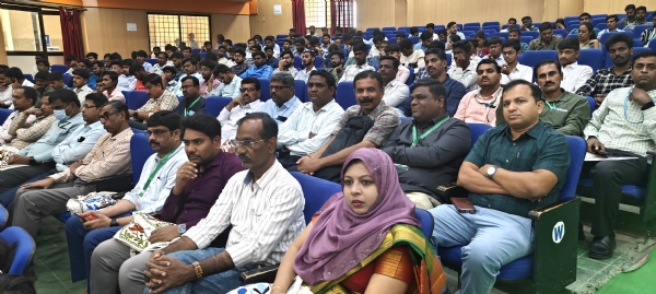 ಹತ್ತಿ ಬೆಳೆ : ಹೊಸ ಸಂಶೋಧನೆ ನಡೆಯಲಿ: ಡಾ.ಶ್ರೀನಿವಾಸ ರಾವ್ ಸಲಹೆ