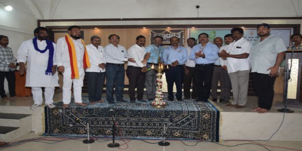 ವಿಶ್ವಮಾನವ ಸಂದೇಶದ ಸಾರಿದವರು ರಾಷ್ಟ್ರಕವಿ ಕುವೆಂಪು