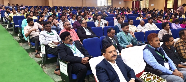 ಹತ್ತಿ ಬೆಳೆ : ಹೊಸ ಸಂಶೋಧನೆ ನಡೆಯಲಿ: ಡಾ.ಶ್ರೀನಿವಾಸ ರಾವ್ ಸಲಹೆ