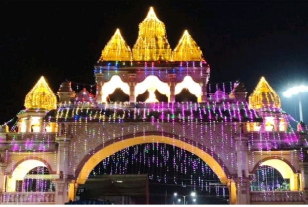 ಗವಿಮಠದ ಜಾತ್ರೆ : ಶುಕ್ರವಾರ ಸಂಜೆ: 5 ಗಂಟೆಗೆ ದೇವಿಗೆ ಉಡಿ ತುಂಬುವಿಕೆ