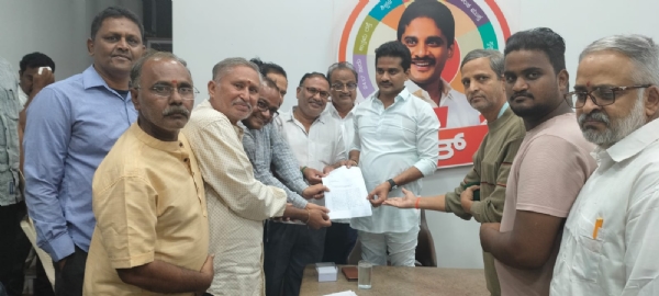 ಬಳ್ಳಾರಿ : ಸ್ವಾತಂತ್ರ್ಯ ಹೋರಾಟಗಾರ ಕೋಲಾಚಲಂ ವೆಂಕಟರಾವ್ ಪುತ್ಥಳಿ ನಿರ್ಮಿಸಲು ಮನವಿ