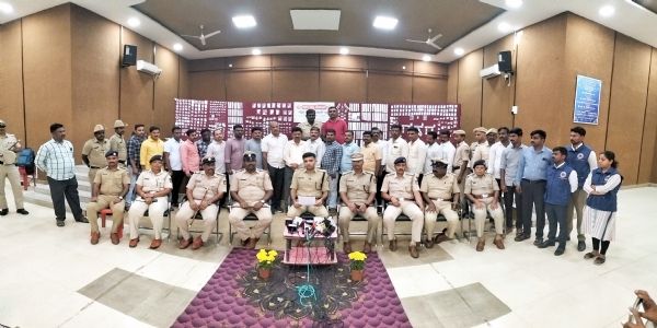 ಬಂಗಾರದ ಅಂಗಡಿ ಕಳ್ಳತನ, ಆರು ಗಂಟೆಯಲ್ಲಿ ಪೊಲೀಸರಿಂದ ಮಿಂಚಿನ ಕಾರ್ಯಾಚರಣೆ