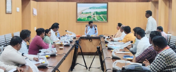 ಡಿ. 20 ರಿಂದ ತುಂಗಭದ್ರಾ ಜಲಾಶಯ - ಕ್ರಸ್ಟ್ ಗೇಟ್ ಅಳವಡಿಸುವ ಕಾರ್ಯ ಆರಂಭಿಸಿ - ಸಚಿವ ಶಿವರಾಜ ತಂಗಡಗಿ ಡಿ. 20 ರಿಂದ ತುಂಗಭದ್ರಾ ಜಲಾಶಯ - ಕ್ರಸ್ಟ್ ಗೇಟ್ ಅಳವಡಿಸುವ ಕಾರ್ಯ ಆರಂಭಿಸಿ - ಸಚಿವ ಶಿವರಾಜ ತಂಗಡಗಿ