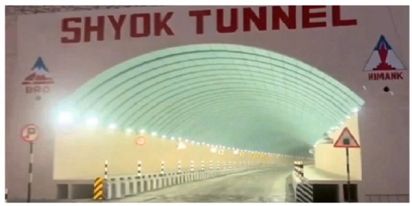 ಪೂರ್ವ ಲಡಾಖ್‌ನಲ್ಲಿ 12 ಸಾವಿರ ಅಡಿ ಎತ್ತರದ ಶ್ಯೋಕ್ ಸುರಂಗ ಉದ್ಘಾಟನೆ