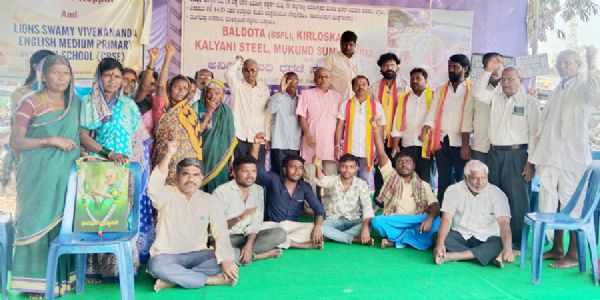 ಕಾರ್ಖಾನೆಗಳ ಮಣ್ಣು ತಿನ್ನುತ್ತಿದ್ದೇವೆ : ಹಾಲವರ್ತಿ ಗ್ರಾಮಸ್ಥರು