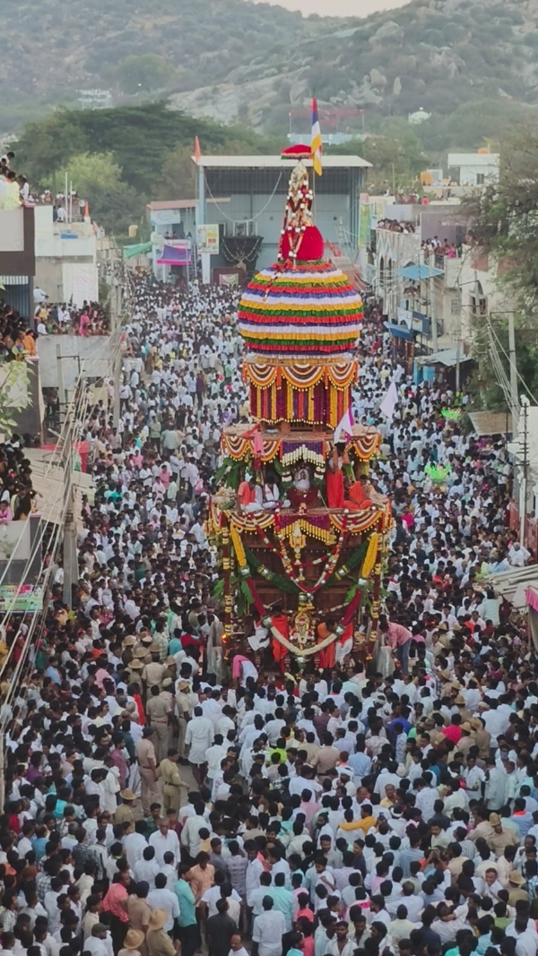 ಮಸ್ಕಿ: ಸಂಭ್ರಮದ ಶ್ರೀ ಮಲ್ಲಿಕಾರ್ಜುನ ರಥೋತ್ಸವ,ಸಾವಿರಾರು ಭಕ್ತರು ಭಾಗಿ