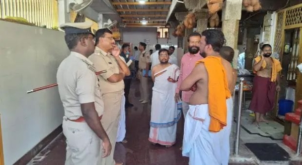 ಕಲ್ಲೂರು ಮಹಾಲಕ್ಷ್ಮಿ ದೇಗುಲದಲ್ಲಿ ದೇವರ ಮೂರ್ತಿ ಮೇಲಿನ ಚಿನ್ನಾಭರಣ ಕಳವು ; ಸಿಸಿಟಿವಿ ವ್ಯವಸ್ಥೆ ಇಲ್ಲ
