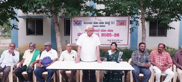 ಕೋಲಾರ ಸರ್.ಎಂ.ವಿಶ್ವೇಶ್ವರಯ್ಯ ಕ್ರೀಡಾಂಗಣದಲ್ಲಿ ಆರಂಭವಾದ ಕ್ರೀಡಾ ಶಿಬಿರವನ್ನು ವಕೀಲ ಕೆ.ವಿ.ಶಂಕರಪ್ಪ ಉದ್ಘಾಟಿಸಿದರು.