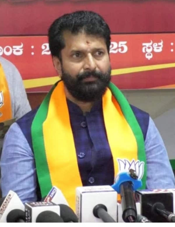 Ct ravi