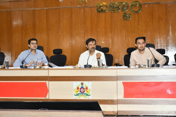 ಮುಂಗಾರು ಪೂರ್ವ ಮಳೆ; 72 ಗಂಟೆಯೊಳಗೆ ಹಾನಿ ಪರಿಹಾರ ನೀಡಬೇಕು: ಡಾ.ಕೆ.ವಿ ತ್ರಿಲೋಕ ಚಂದ್ರ