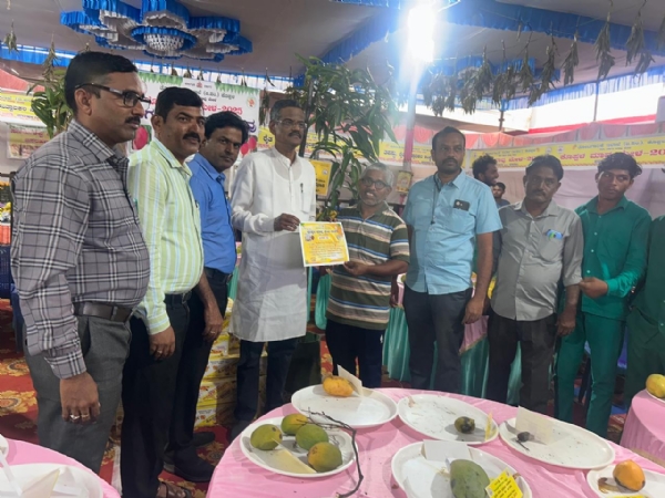 ಕೊಪ್ಪಳ ಮಾವು ಮೇಳಕ್ಕೆ ತೆರೆ: ರೂ. 2.60 ಕೋಟಿಗೂ ಹೆಚ್ಚಿನ ವಹಿವಾಟು