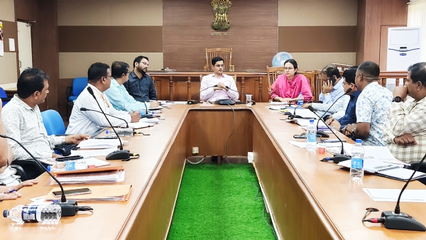 ಐತಿಹಾಸಿಕ ಸ್ಮಾರಕಗಳ ಸಂರಕ್ಷಣೆ ಹಾಗೂ ಕಾಮಗಾರಿಗಳ ಪ್ರಗತಿಗೆ ಹೆಚ್ಚಿನ ಆದ್ಯತೆ ನೀಡಿ