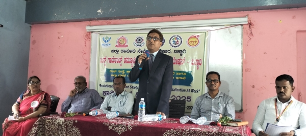 Jeans garment workers get government benefits