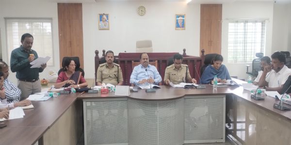 ತಳ ಸಮುದಾಯಗಳ ಮೇಲೆ ದೌರ್ಜನ್ಯ ತಡೆಯಲು ಜಿಲ್ಲಾಧಿಕಾರಿಗಳ ಸೂಚನೆ