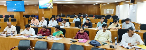ಪಂಚ ಗ್ಯಾರಂಟಿ ಯೋಜನೆಗಳ ಪ್ರಗತಿ ಪರಿಶೀಲನಾ ಸಭೆ