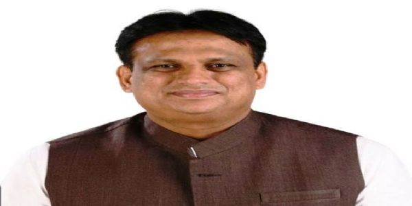 ಸಿದ್ದರಾಮಯ್ಯ ಸರ್ಕಾರ ಅಭಿವೃದ್ಧಿಗೆ ಬದ್ದ: ಅಜಯಸಿಂಗ್