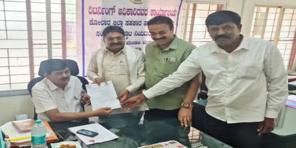 ಕೋಲಾರ ಹಾಲು ಉತ್ಪಾದಕರ ಒಕ್ಕೂಟದ ಚುನಾವಣೆಗೆ ಶಾಸಕ ಎಸ್.ಎನ್.ನಾರಾಯಣಸ್ವಾಮಿ ನಾಮಪತ್ರ ಸಲ್ಲಿಕೆ