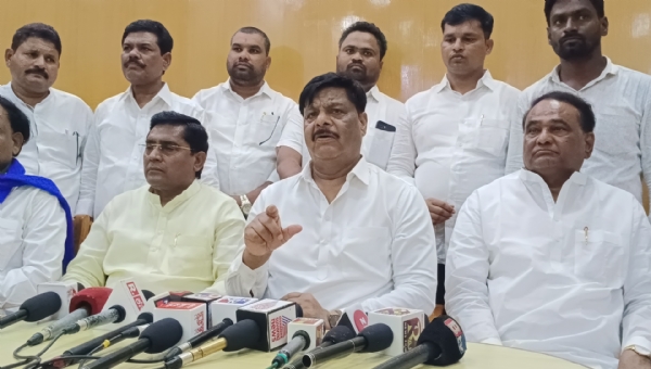 ಕಾಲ್ತುಳಿತ ಪ್ರಕರಣ: ವಿಜಯೇಂದ್ರ ಅವರದ್ದು  ಬಾಲಿಷತನದ ಹೇಳಿಕೆ: ಸಚಿವ ಮಹಾದೇವಪ್ಪ