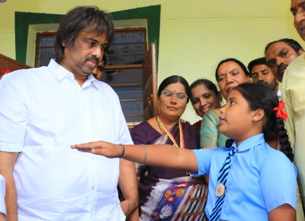 ಪ್ರತಿ ನಿತ್ಯ ತಪ್ಪದೇ ಶಾಲೆಗೆ ಬರಬೇಕು: ಸಚಿವ ಎಸ್. ಮಧು ಬಂಗಾರಪ್ಪ