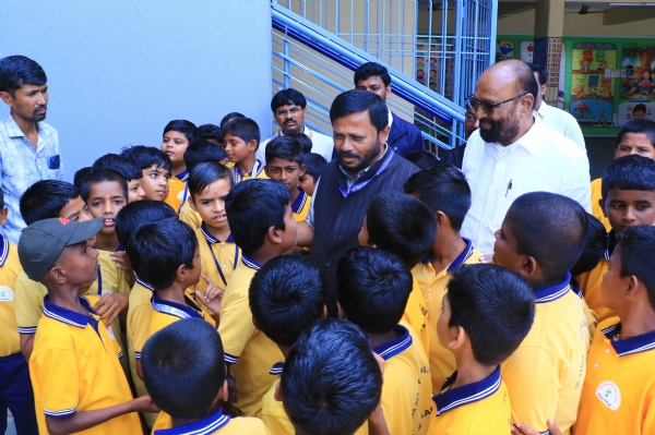 ಶಿಕ್ಷಣದ ಬೇಸಾಯ ಕೈಗೊಳ್ಳಿ: ಕೆ. ನಾಗಣ್ಣ ಗೌಡ