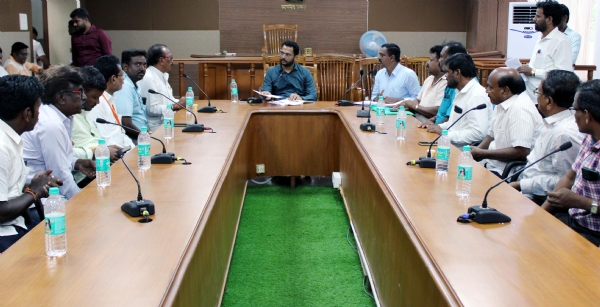 ಡಾ. ಫ.ಗು.ಹಳಕಟ್ಟಿ ಹಾಗೂ ಹಡಪದ ಅಪ್ಪಣ್ಣ ಜಯಂತಿಗೆ ಅಗತ್ಯ ಸಿದ್ಧತೆ : ಸಿದ್ರಾಮೇಶ್ವರ