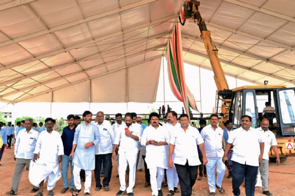 ಮುಖ್ಯಮಂತ್ರಿಗಳು ಆಗಮನ  ಕಾರ್ಯಕ್ರಮದ ಸಿದ್ಧತೆ ಪರಿಶೀಲಿಸಿದ ರಾಯಚೂರು    ಶಾಸಕ   ಬಸನಗೌಡ ದದ್ದಲ್