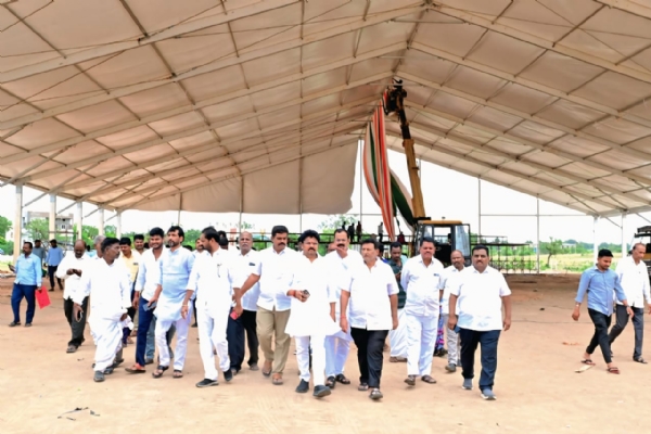 ಮುಖ್ಯಮಂತ್ರಿಗಳು ಆಗಮನ  ಕಾರ್ಯಕ್ರಮದ ಸಿದ್ಧತೆ ಪರಿಶೀಲಿಸಿದ ರಾಯಚೂರು    ಶಾಸಕ   ಬಸನಗೌಡ ದದ್ದಲ್