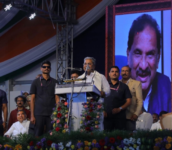 ರಾಜ್ಯಕ್ಕೆ  ಅನುದಾನ ನೀಡಿಕೆಯಲ್ಲಿ 80 ಸಾವಿರ ಕೋಟಿಗಳ ನಷ್ಟ: ಬಿಜೆಪಿಯ ಯಾವುದೇ ಸಂಸದರೂ ಧ್ವನಿ ಎತ್ತುತ್ತಿಲ್ಲ-